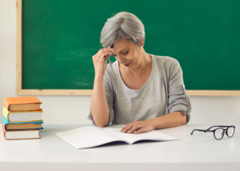 Governo Lula manda aviso para todos os professores sobre reajuste nos salários