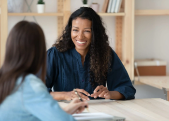 Empresa mais valiosa do Brasil também trabalha com seguros de vida e valores partem de R$ 4,00 por mês