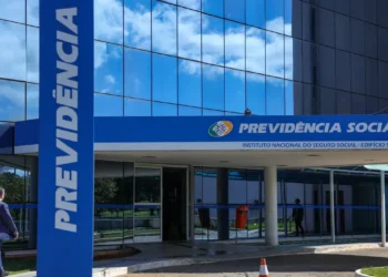 Aposentados do INSS recebem a melhor notícia possível e valor do benefício pode superar R$ 8,5 mil em 2026