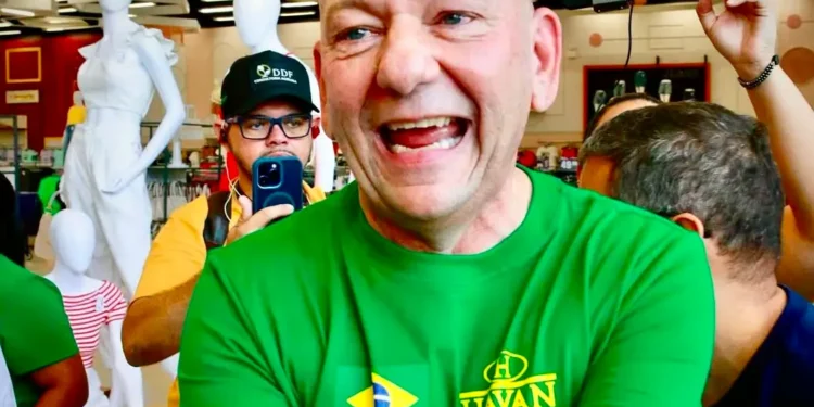 Véio da Havan age discretamente em um de seus negócios mesmo movimentando R$ 200 milhões por ano