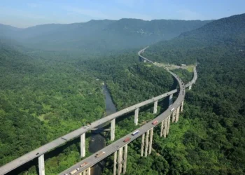 Rodovia importante vai ganhar investimento de R$ 6 bilhões e maior túnel do Brasil para melhorar o trânsito