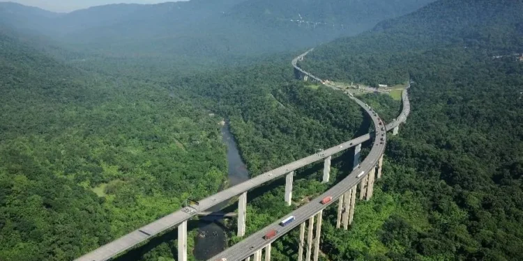 Rodovia importante vai ganhar investimento de R$ 6 bilhões e maior túnel do Brasil para melhorar o trânsito