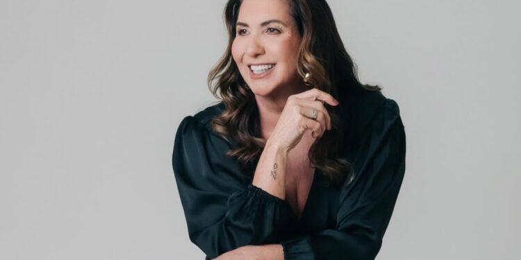 Mãe de Virginia Fonseca revela detalhe secreto da mansão de Vini Jr avaliada em R$ 20 milhões