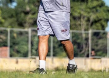 Luminense demite treinador em meio a disputa do estadual