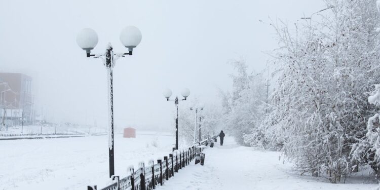 Cidade com mais de 300 mil habitantes convive diariamente com temperaturas que atingem -45°C em pleno dezembro
