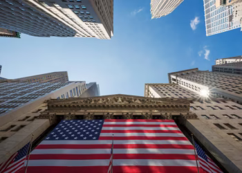 Banco fundado no Espírito Santo quer vender ações na bolsa de valores dos Estados Unidos