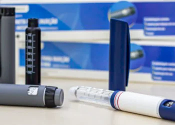 Alerta geral é emitido para idosos que estão pensando em usar canetas emagrecedoras