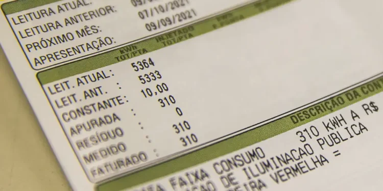 Atenção: quem mora nesta região pode estar pagando o valor triplicado na conta de luz