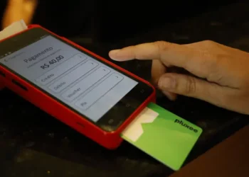 Quem recebe vale-alimentação e refeição precisa estar atento a novas regras no próximo mês
