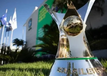 Revelação do Brasileirão 2025 entra para a lista de maiores vendas do futebol brasileiro