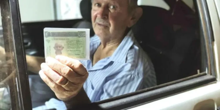 Novas regras podem fazer com que idosos acima de 70 anos percam a CNH