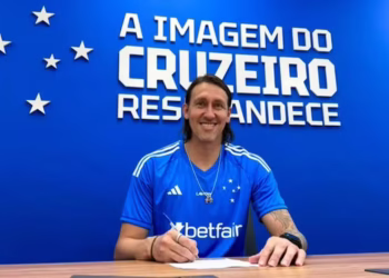 Enquanto Hugo Souza aceitou R$ 600 mil por mês no Corinthians, salário de Cássio no Cruzeiro é surpreendente