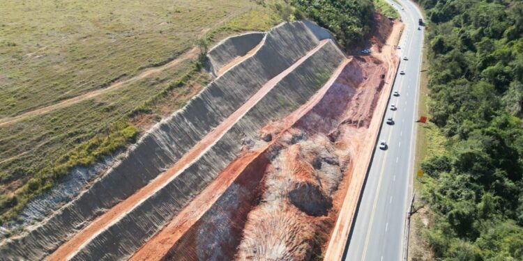 BR-101 terá trecho parcialmente interditado por um mês para obras de duplicação: Saiba onde