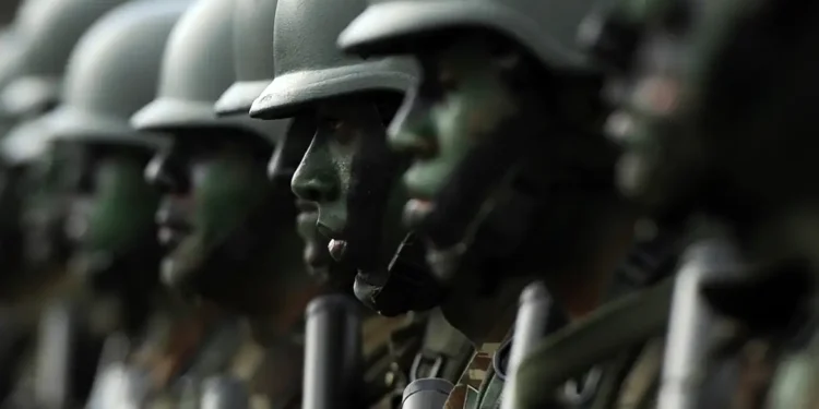 Governo confirma mudança nas normas e menores de 18 anos que não fizerem inscrição militar serão multados neste país