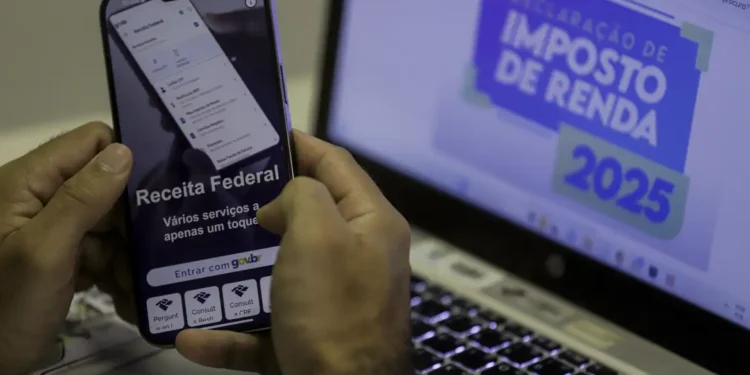 Pessoas acima de 65 anos podem doar sua residência principal sem pagar Imposto de Renda neste país