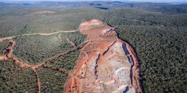 Grande mina de urânio capaz de produzir 400 toneladas por ano foi encontrada no Nordeste