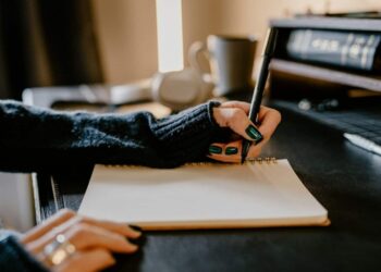 Final de semana ou fim de semana? Qual é a forma correta de escrever?