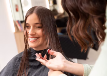 5 melhores cortes de cabelo para mulheres renovarem o visual depois dos 40 anos