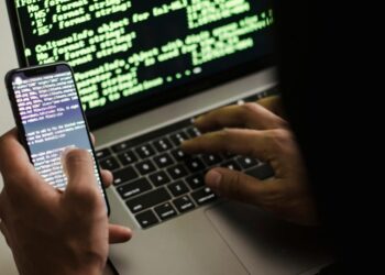 Novo golpe bancário é tratado como a evolução dos vírus e se espalha pelos contatos do WhatsApp