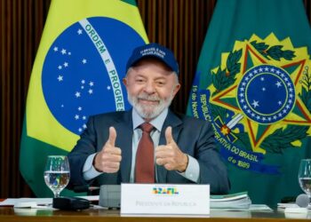 Programa de gratuidade lançado pelo governo teve 80% dos candidatos abandonando o processo