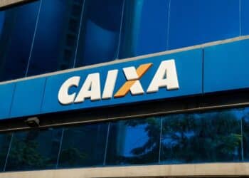Comunicado geral aos clientes da Caixa Econômica que sacam dinheiro à noite