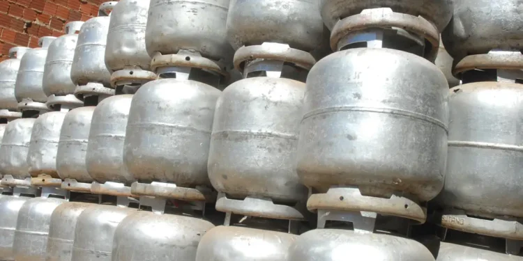 Quem recebe Bolsa Família pode se cadastrar no Gás do Povo sem cumprir todos os requisitos?