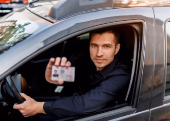 Arritmia cardíaca ou diabetes agravada geram cassação da carteira de motorista em 2026 neste país