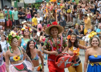 10 cidades confirmadas com feriado na sexta-feira de Carnaval