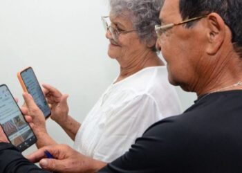 Alerta geral para brasileiros que já se tornaram avós sobre o golpe do neto desesperado