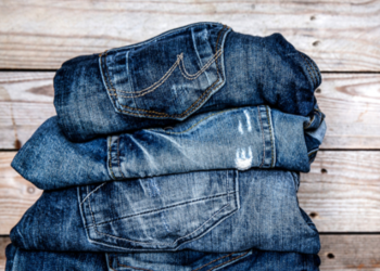 Calça que era tendência de moda em 2010 promete voltar com tudo no próximo inverno