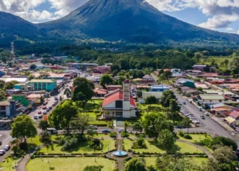 Quarto município mais populoso do país contratou advogado que usava documentos falsos em cobranças judiciais na Costa Rica