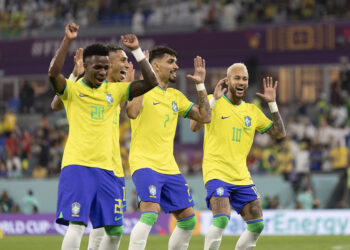 Namorada de jogador da Seleção Brasileira tem empresa que fatura mais de R$ 1 bilhão por ano