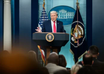 EUA obrigam país a investir em energia solar para não depender do petróleo venezuelano