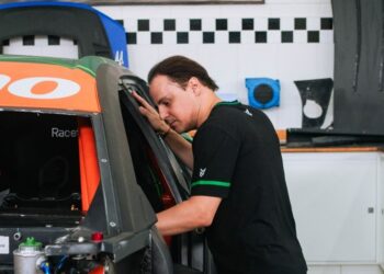 Felipe Massa fica cada vez mais rico sendo sócio de rede com mais de 700 lojas