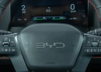 BYD vai lançar carro com bateria jamais vista aguentando até 1.000 km de autonomia