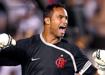 Situação do Goleiro Bruno foi parar nos jornais da Inglaterra após assinatura de contrato