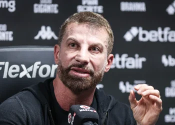 Clube da Série A não faz desconto e vai receber R$ 16 milhões do Vasco