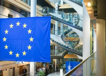 País europeu que adora receber brasileiros está em busca de novos trabalhadores e paga bem