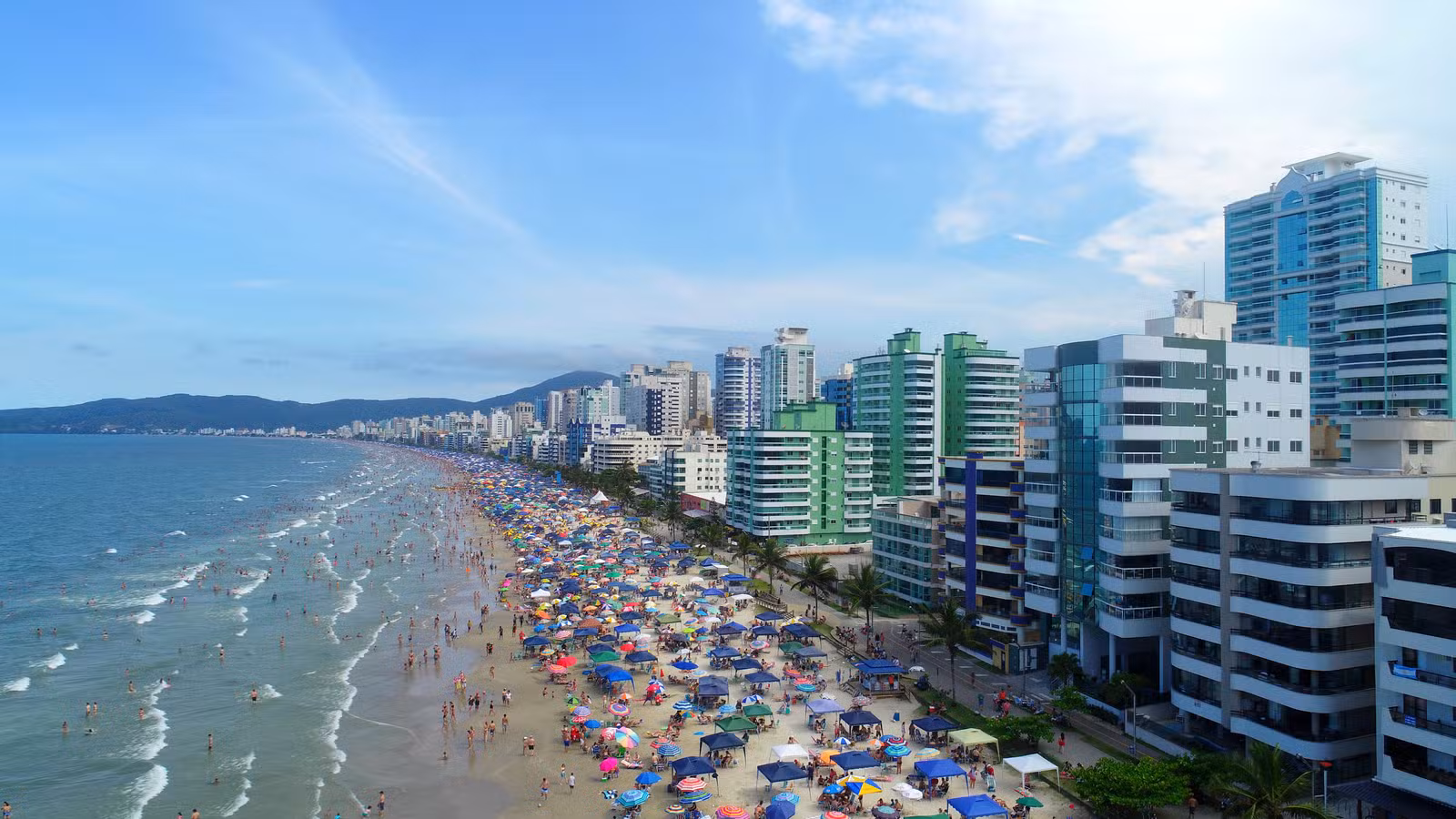 Cidade considerada a ‘nova rica’ do litoral brasileiro movimenta R$ 4,1 bilhões em negócios imobiliários