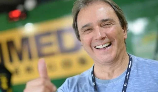 Reginaldo Leme foi convidado para continuar trabalhando na cobertura da Fórmula 1, agora no rádio