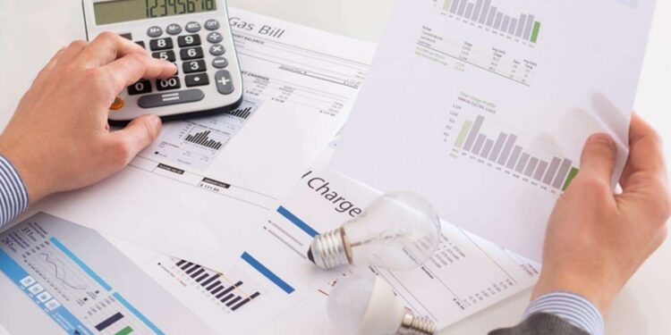 Novidade envolvendo o valor da conta de luz deixa brasileiros pulando de alegria