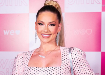 Namorada de jogador da Seleção Brasileira tem empresa que fatura mais de R$ 1 bilhão por ano