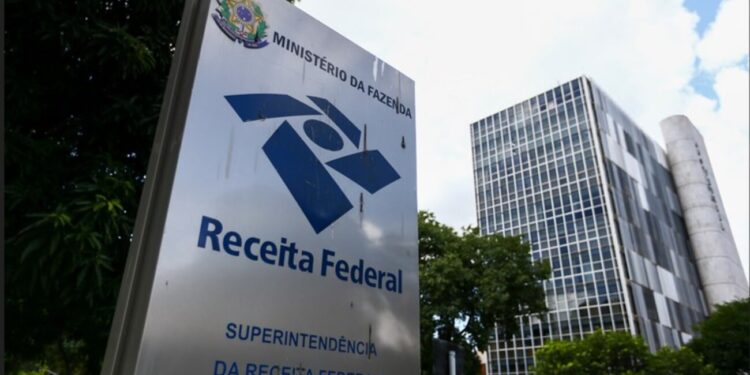 Receita Federal tem martelo batido sobre taxação de Pix acima de R$ 5 mil