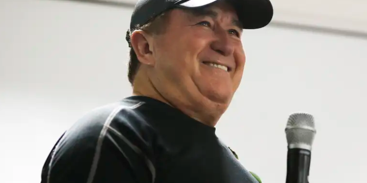 Amado Batista manda bem fora da música com negócio que o deixa cada dia mais rico