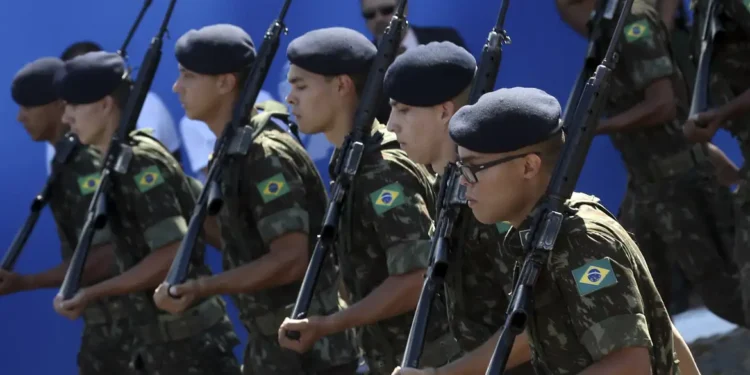 Homens com até 45 anos podem ser convocados para lutarem na guerra caso o Brasil participe