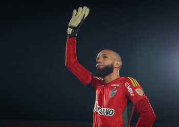 4 tretas do goleiro Everson antes da confusão em Galo x Cruzeiro na final do Mineiro