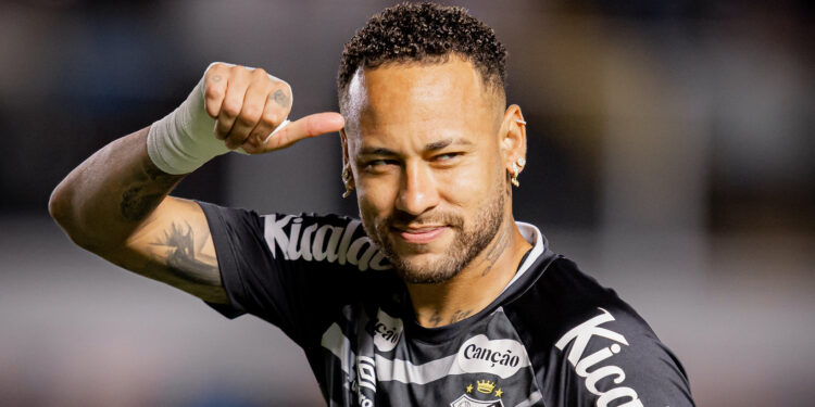 Cobertura de R$ 60 milhões comprada por Neymar já valorizou mais de 100% no maior prédio da América Latina