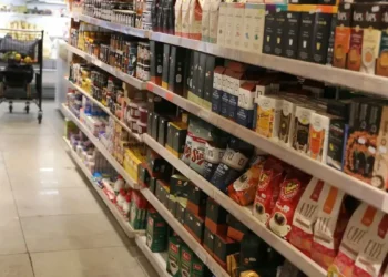 Convenção coletiva estabelece multa pesada para supermercados que abrirem aos domingos de março neste estado