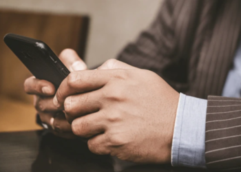 Dispositivo tratado como substituto dos celulares é eleito o produto mais inovador do ano