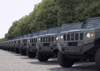 Empresa brasileira fecha acordo para produzir mais de 200 veículos militares a outro país